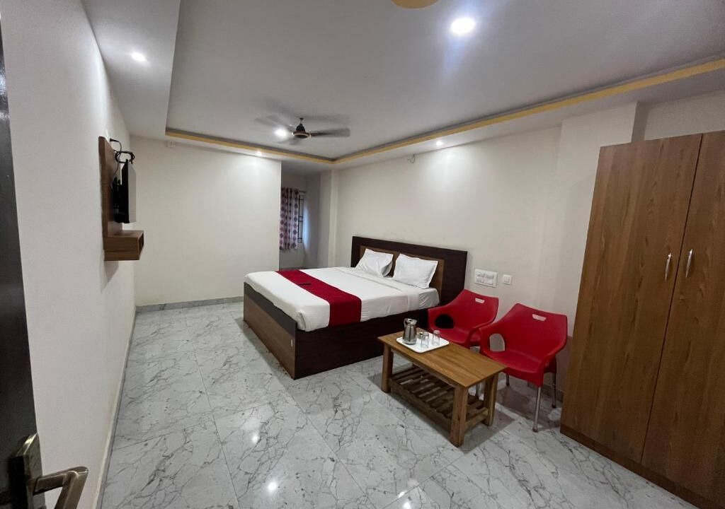 Narasapura Hotel | S L N COMFORT