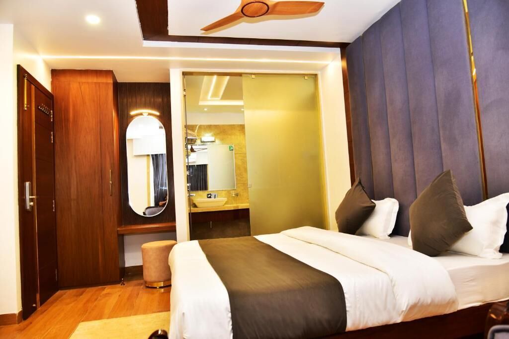 Pachmarhi Hotel | Divine Peak
