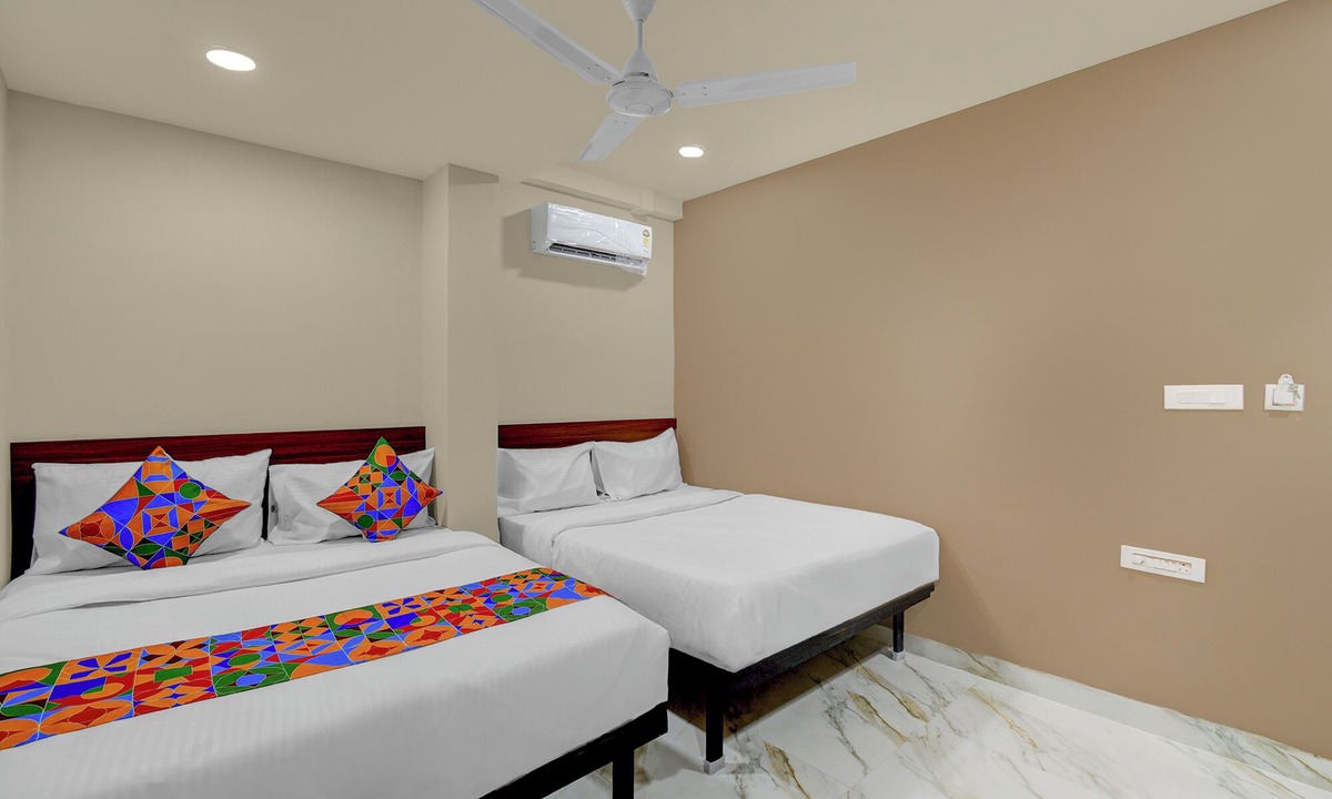 Miyapur Hotel | Fabhotel Larana
