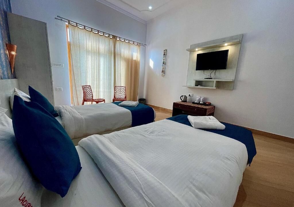 Khajuraho Bed & Breakfast | Lacurcuma Luxury Homestay Khajuraho