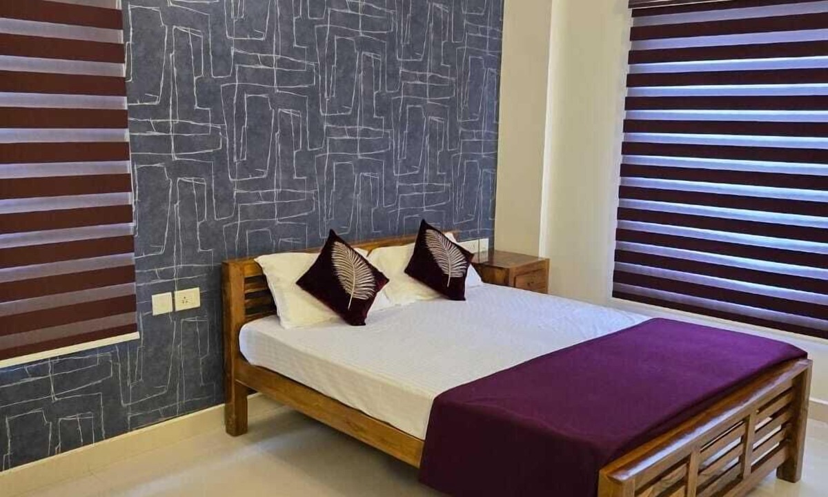 Changanacherry Hotel | Centur Apartments