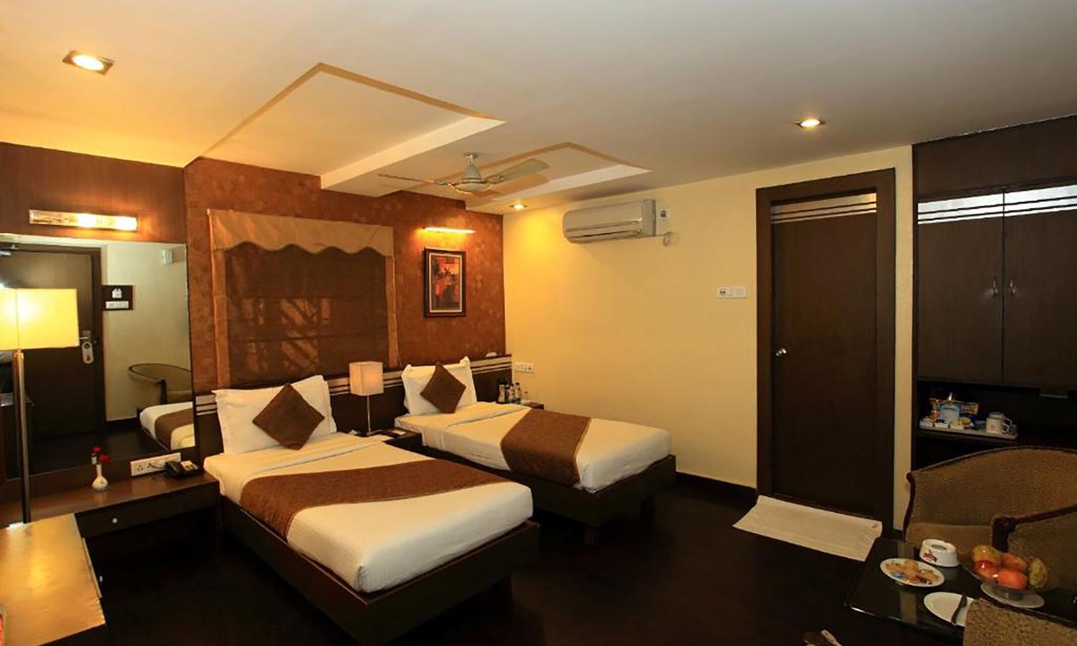 Kolkata Hotel | Hotel O2 VIP