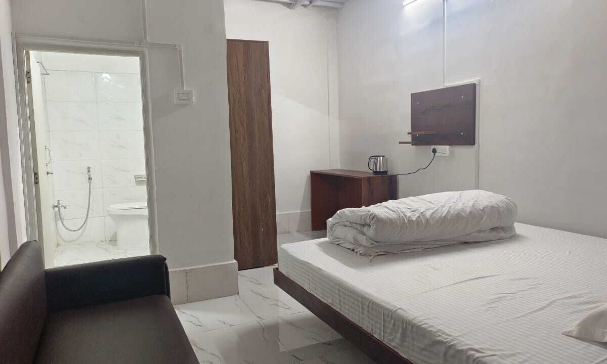 Kurseong Hotel | Vinayaka Inn Sittong