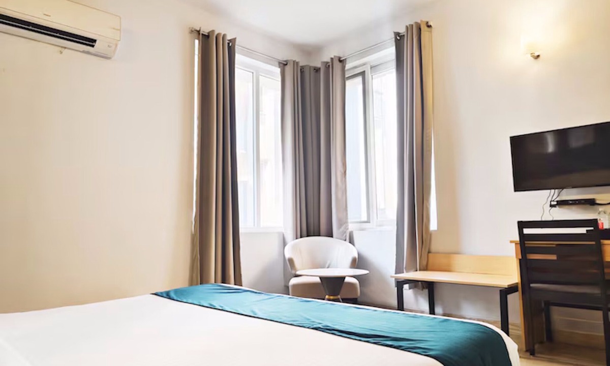 Kondapur Hotel | Hotel Grand Continent Hitech City, Laxmi Cyber City