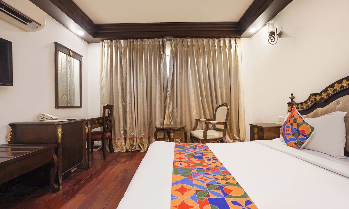New Friends Colony Hotel | Fabhotel Nfc Royale