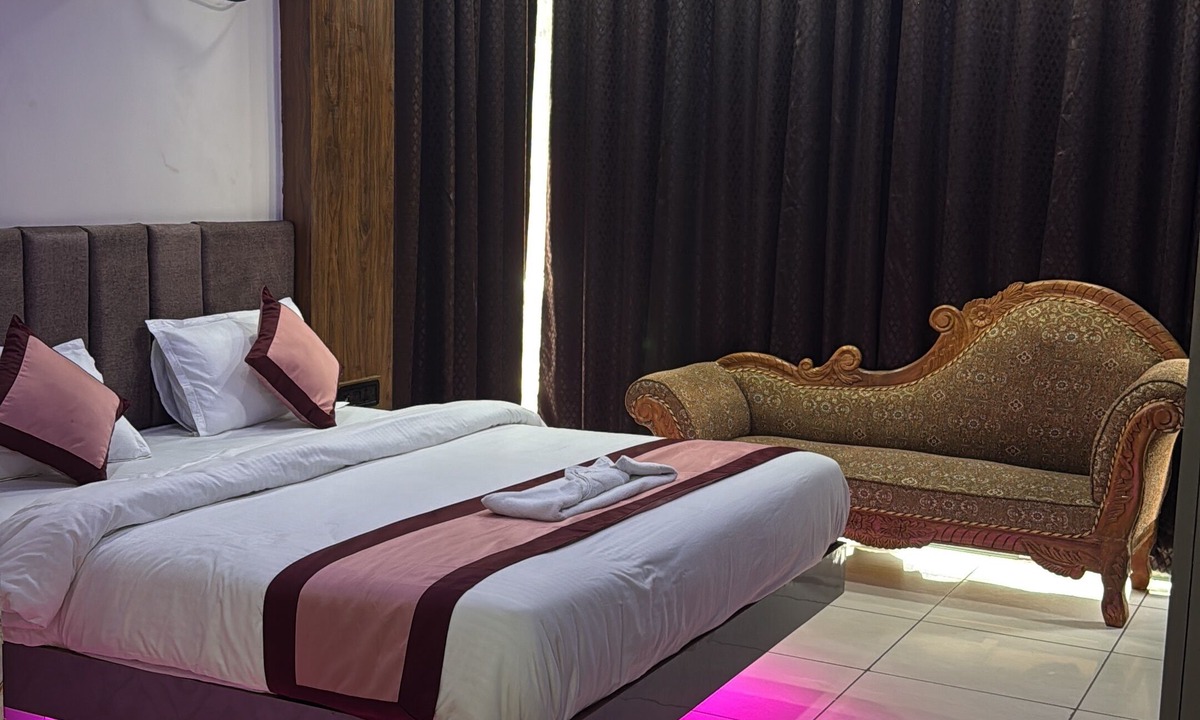 Patna Hotel | Hotel Bless Inn