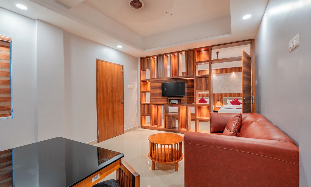 Mamangalam Hotel | Daan Residency