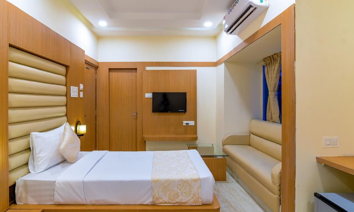 Bhowanipore Hotel | The Elgin Hotel