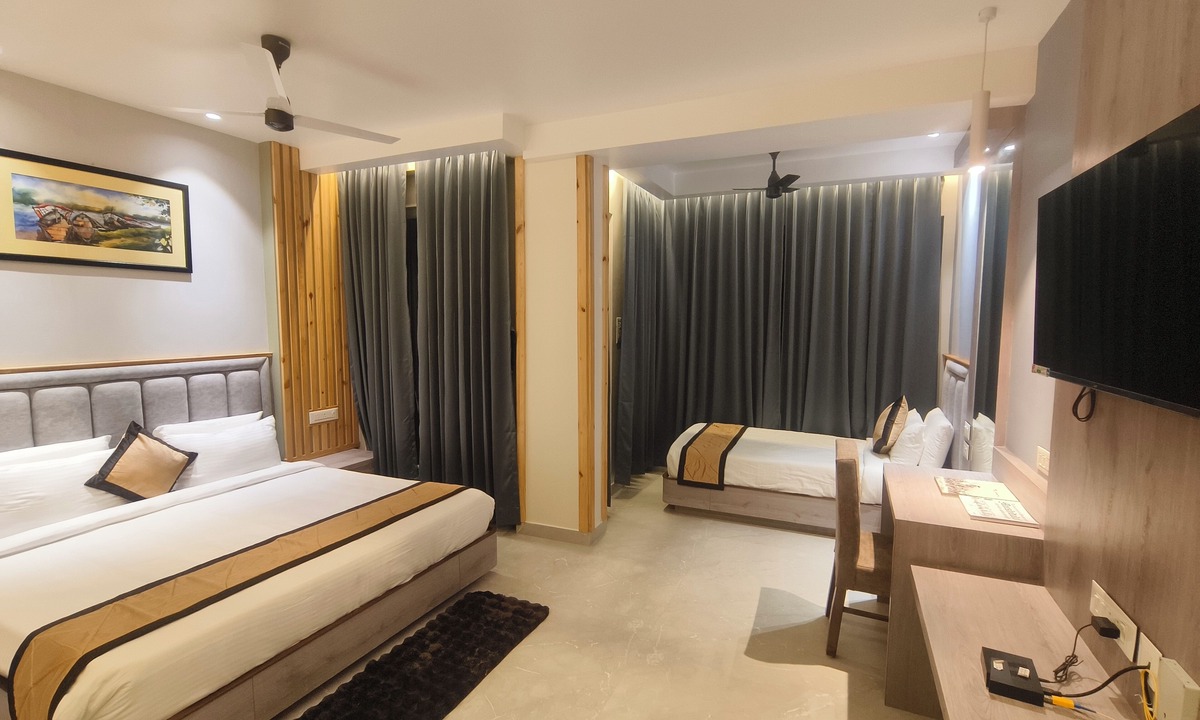 Hazarduari Hotel | Hotel Palace View