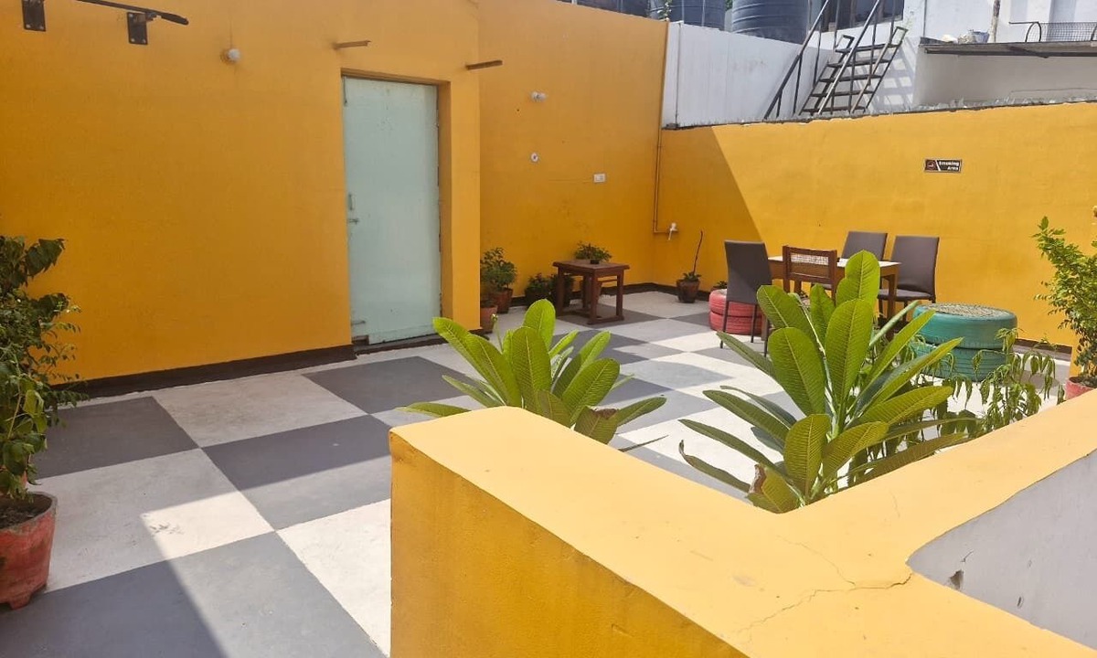 Gomti Nagar Hostel | The Nomad Cave