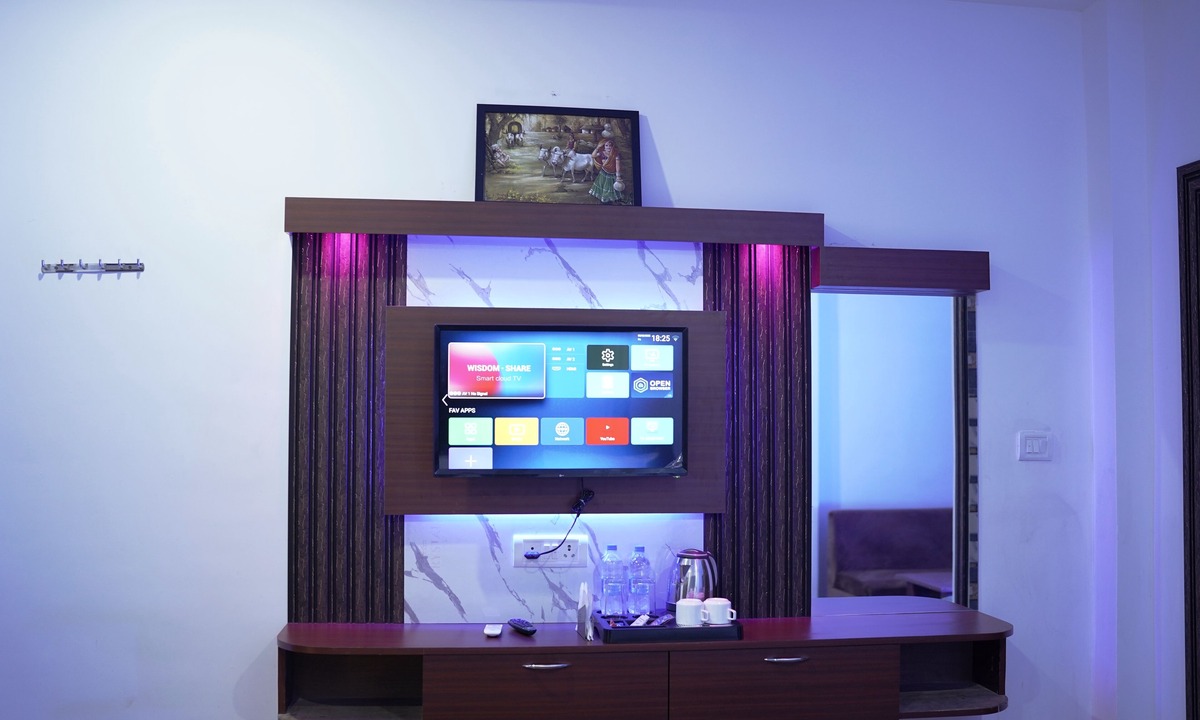 Neora Hotel | Gangotri Resort