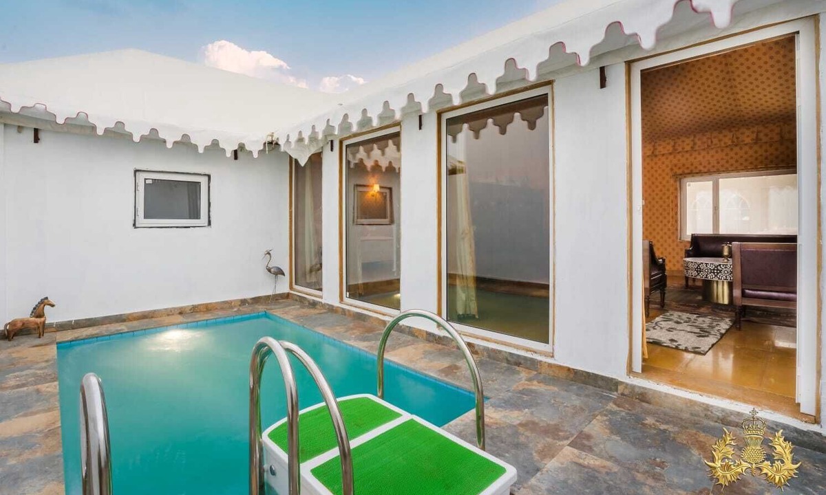 Kanoi Hotel | Highness Desert Camp