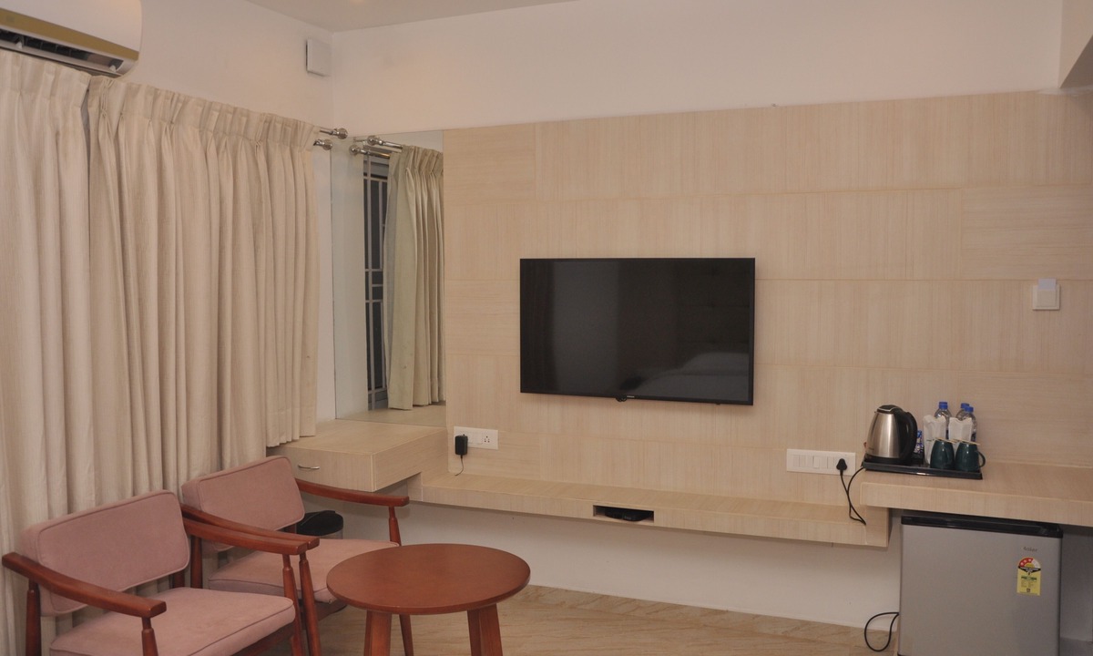 Tenkasi Hotel | Green Royale Resorts