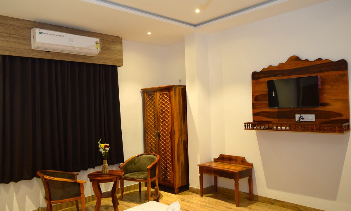 Udaipur Hotel | Hotel Mewar Mahal - Udaipur