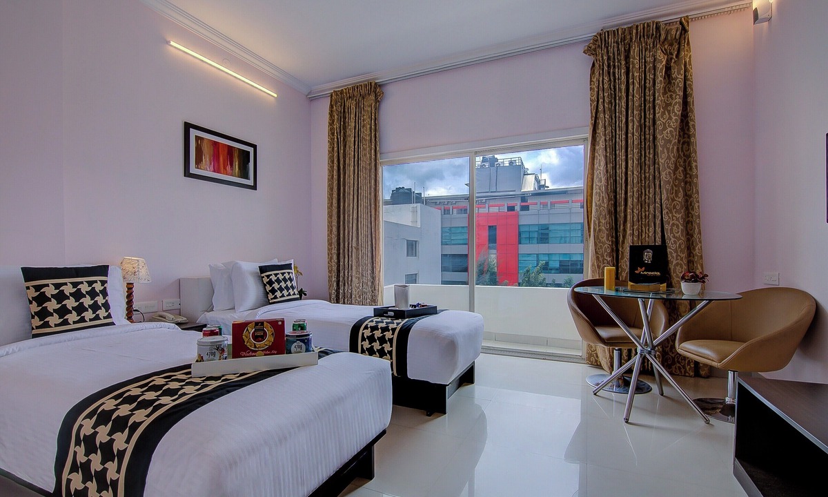 Aerocity Hotel | Hotel Galaxy Near IGI Airport