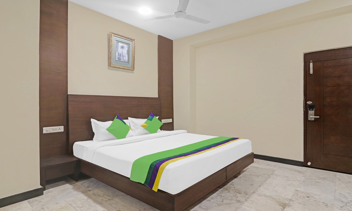 Lakdi Ka Pul Hotel | SYN Elite Residency