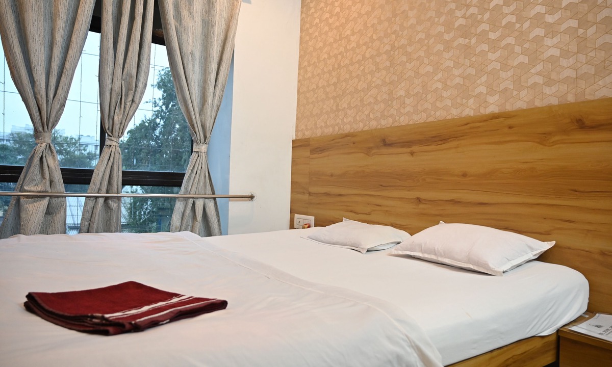 Asansol Hotel | Hotel Priyanka International