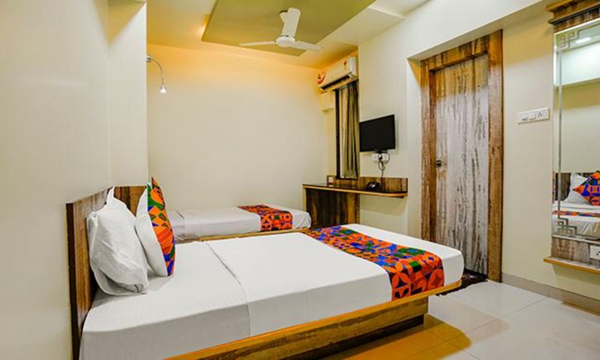 Pune Hotel | Fabhotel Happy Stay