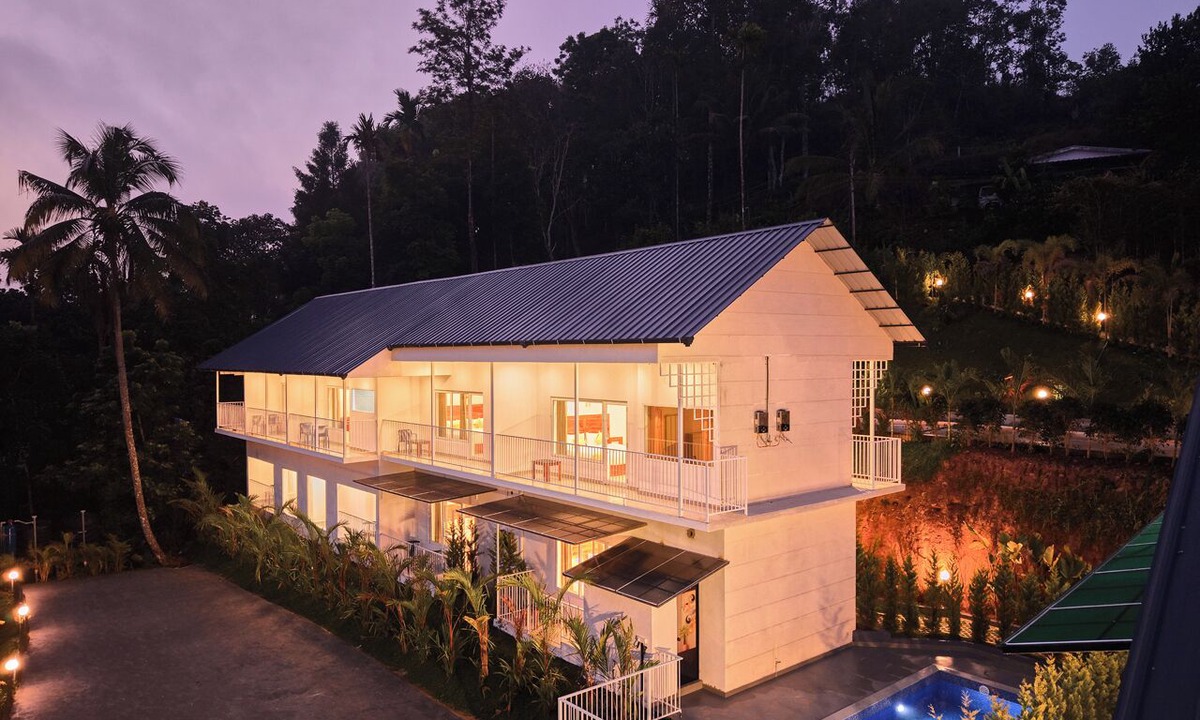 Pallivasal Hotel | Ice Cliff Munnar by VOYE HOMES