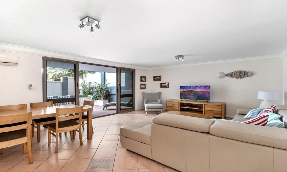 Terrigal Apartment | TERRIGAL TRANQUILITY Pool in complex, in the heart of Terrigal