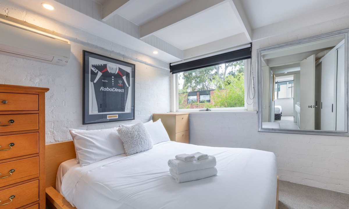 Richmond Apartment | The Goodwood Groove Richmond Retreat