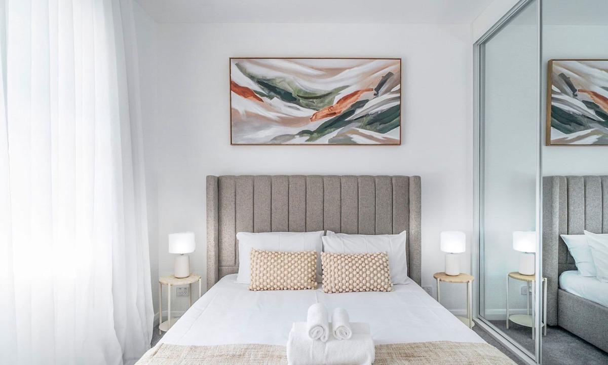 Balmain Apartment | Tranquil Haven in Balmain