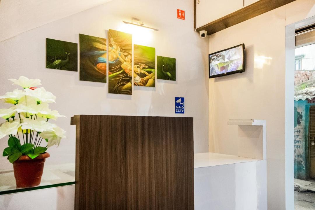 Daltenganj Hotel | Hotel O Mayura Inn