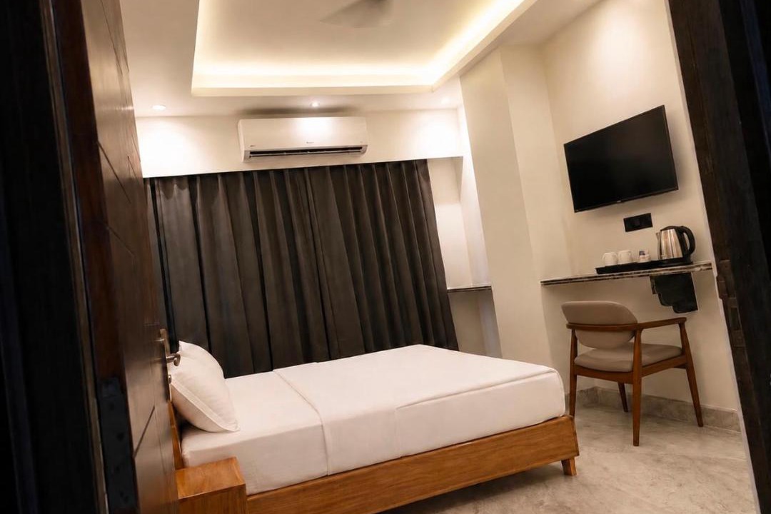 Misrikh Hotel | Hotel shyam leela