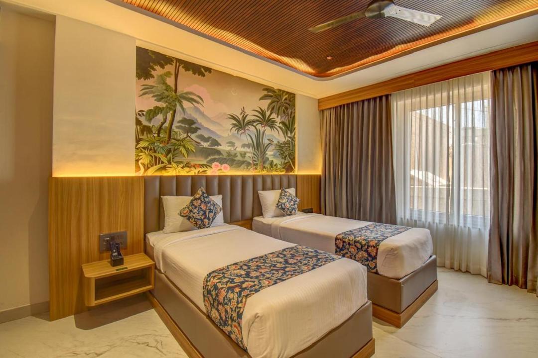 Mysore Hotel | The White Castle Hotel