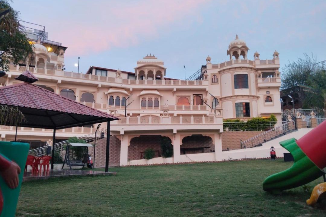 Udaipur Hotel | A 26 Hilltop Heaven Resort