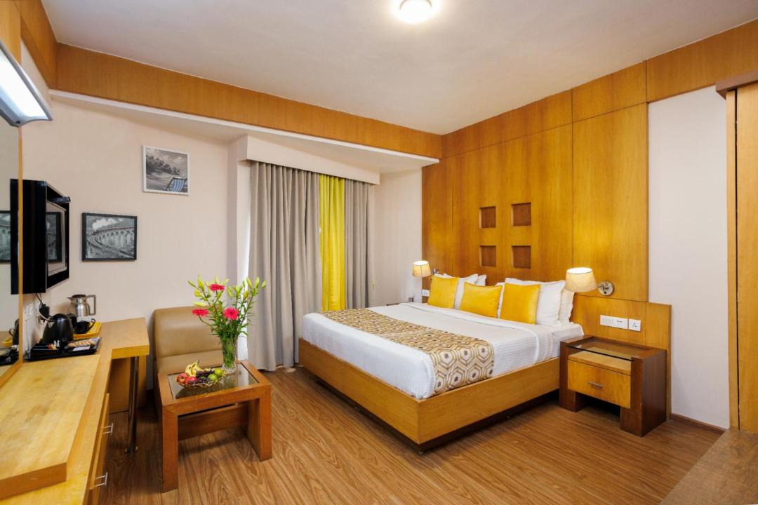 Stone House Area Hotel | Meadows Residency
