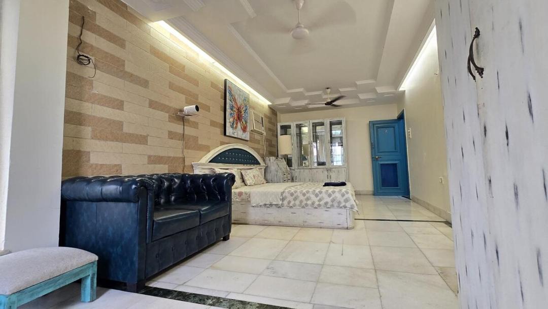 Khar Apartment | Butterfly 4 Bedroom Apartment