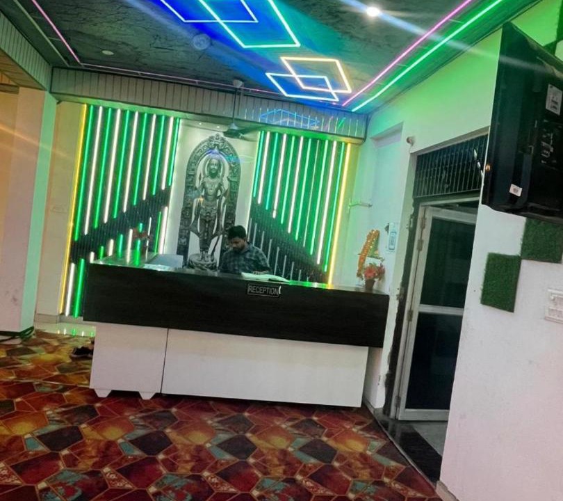 Sikandra Hotel | Hotel Shekhar Inn & Restaurant