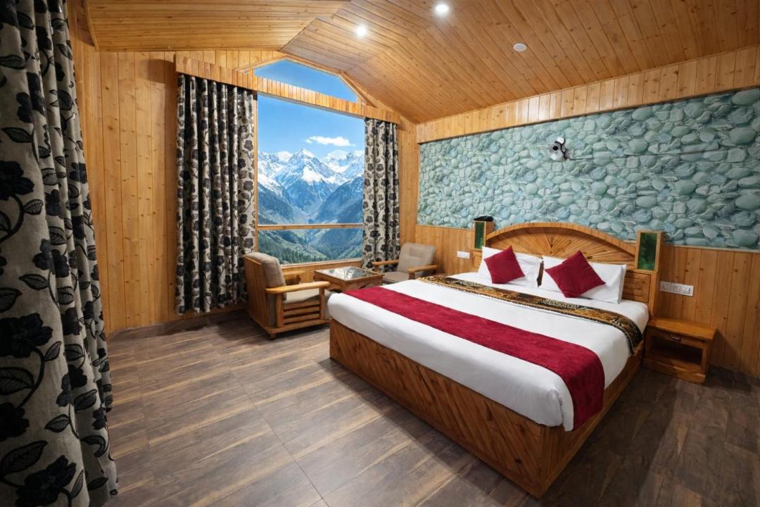 Manali House | Woods Villa Cottages Manali - 1,2,3,4 Bedrooms Luxury Cottages & Villa Available in Manali with Scenic Mountain View, Manali