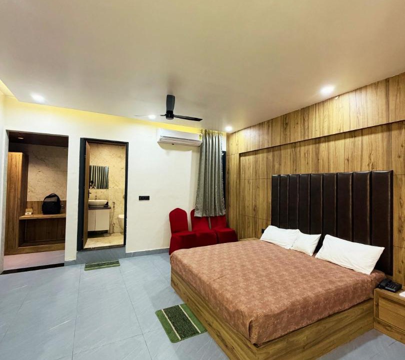 Siwan Hotel | Hotel RK Gharana Inn