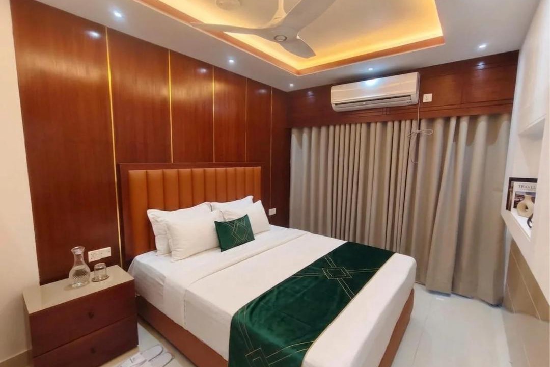 Uttara Hotel | Royal Richmond Hotel
