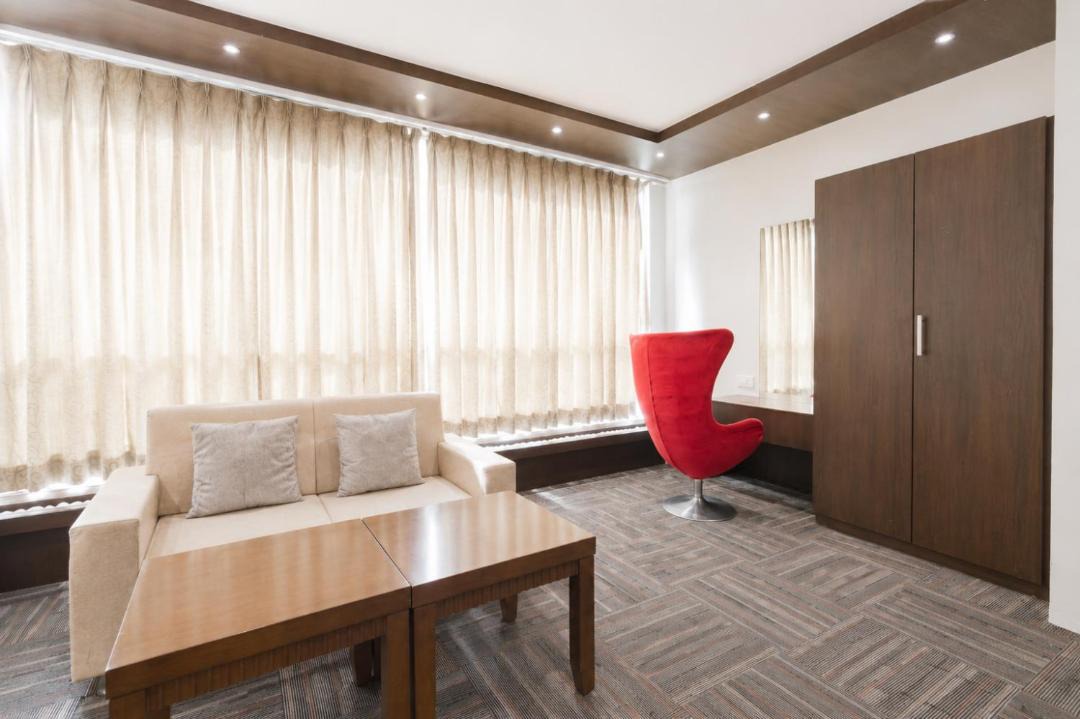 Anand Hotel | Viz Park Hotel - Business Hotel & Banquet, GIDC Anand
