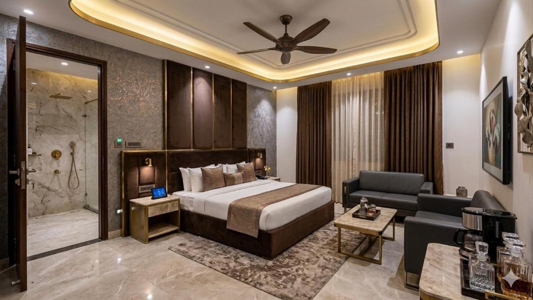 Chanakyapuri Hotel | Hotel The Caves Near IGI Airport Delhi
