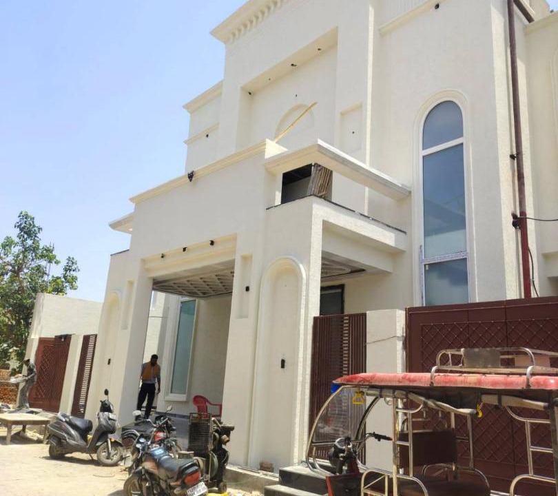 Mathura Hotel | Savadhani Palace