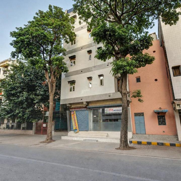 Rohini Hotel | JSR Residency Just Near Rajiv Gandhi Cancer Hospital