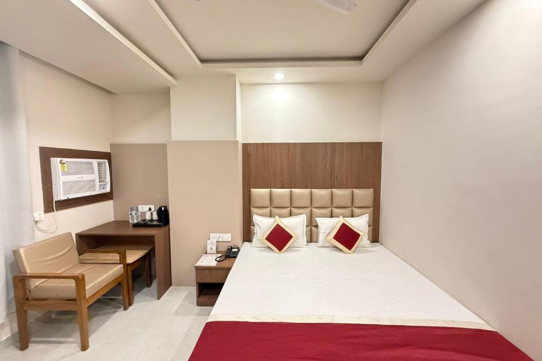 Gaya Hotel | BB Hotel and Banquet Hall