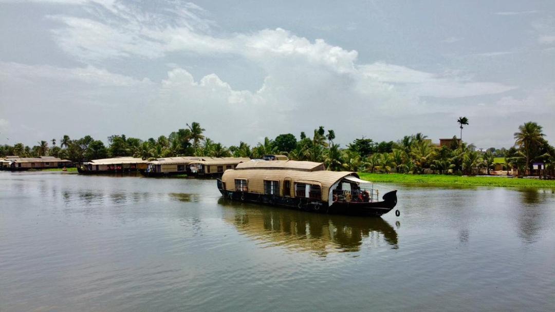 Nedumudy Resort | Bluegreenshouseboats
