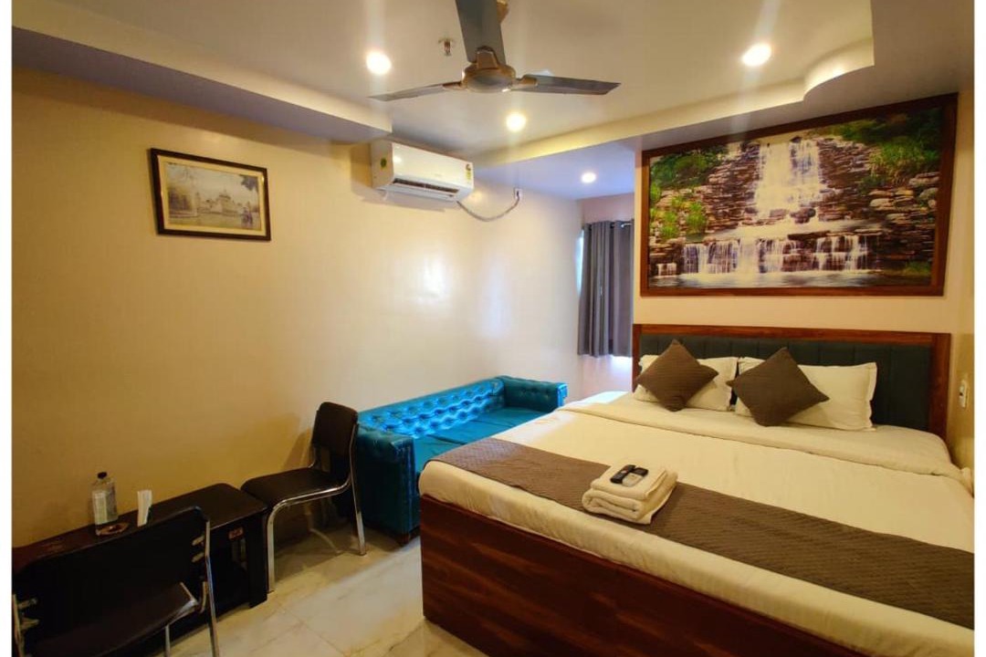 Madanpur Hotel | Hotel Plaza