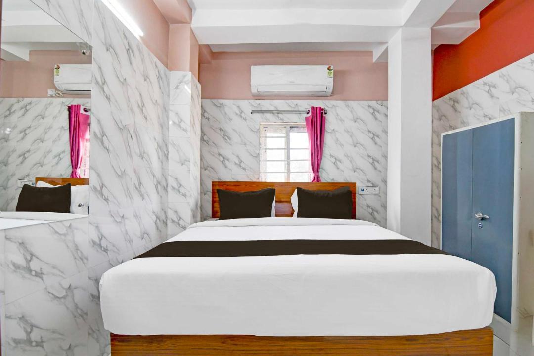 Salt Lake Hotel | Collection O Kolkata Jadavpur University