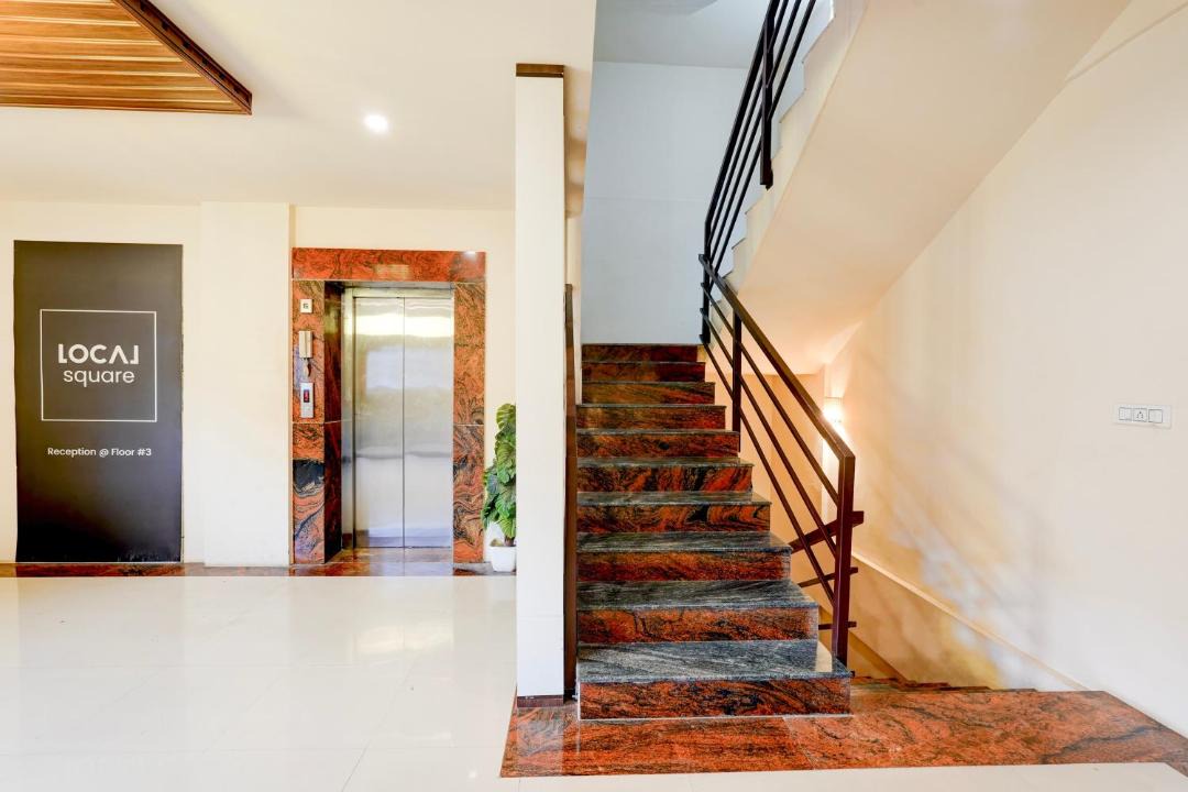 Krishnarajapura Hotel | Super Townhouse Oak Mahadevapura Opposite Phoenix Mall Formerly Grand Wilton Inn