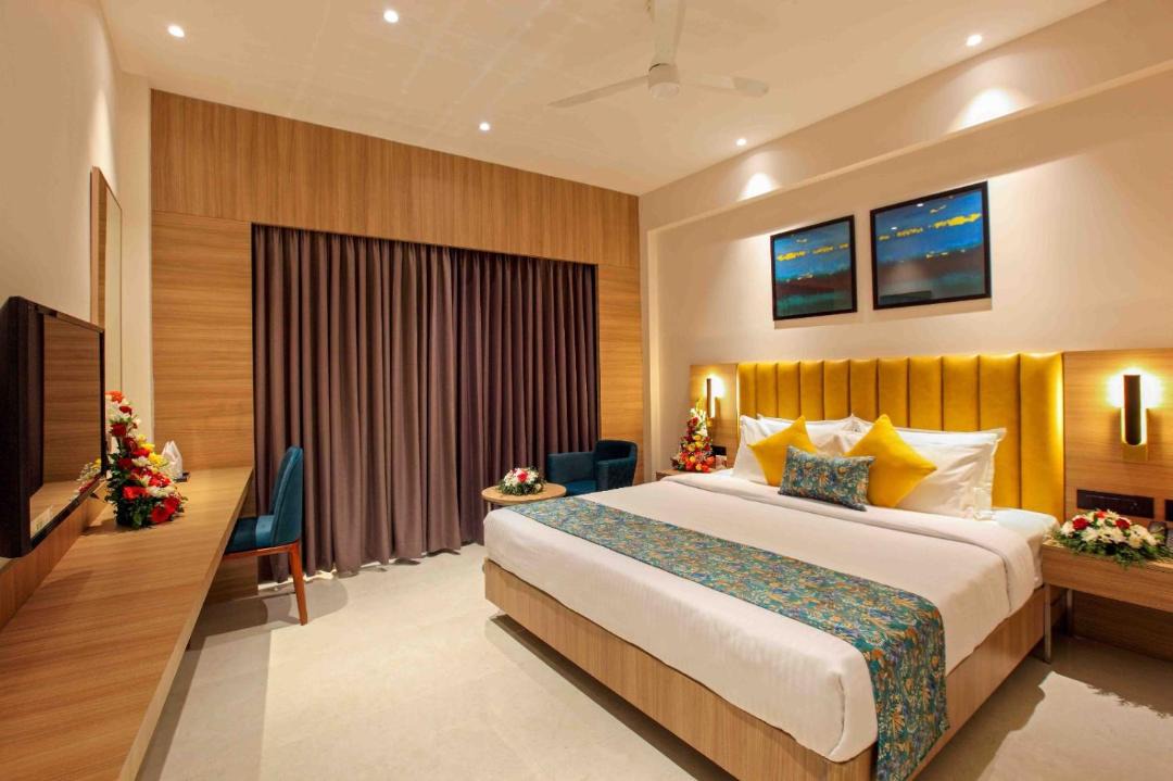 Pallam Hotel | Park Residency Puthuppally
