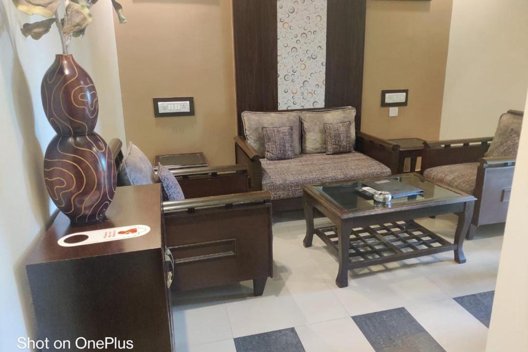 Bhubaneshwar Hotel | Hotel Pushpak