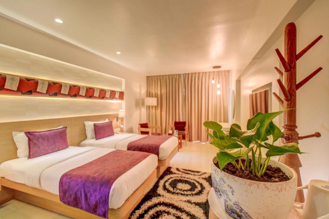 Nashik Hotel | The SSK Solitaire Hotel & Banquets