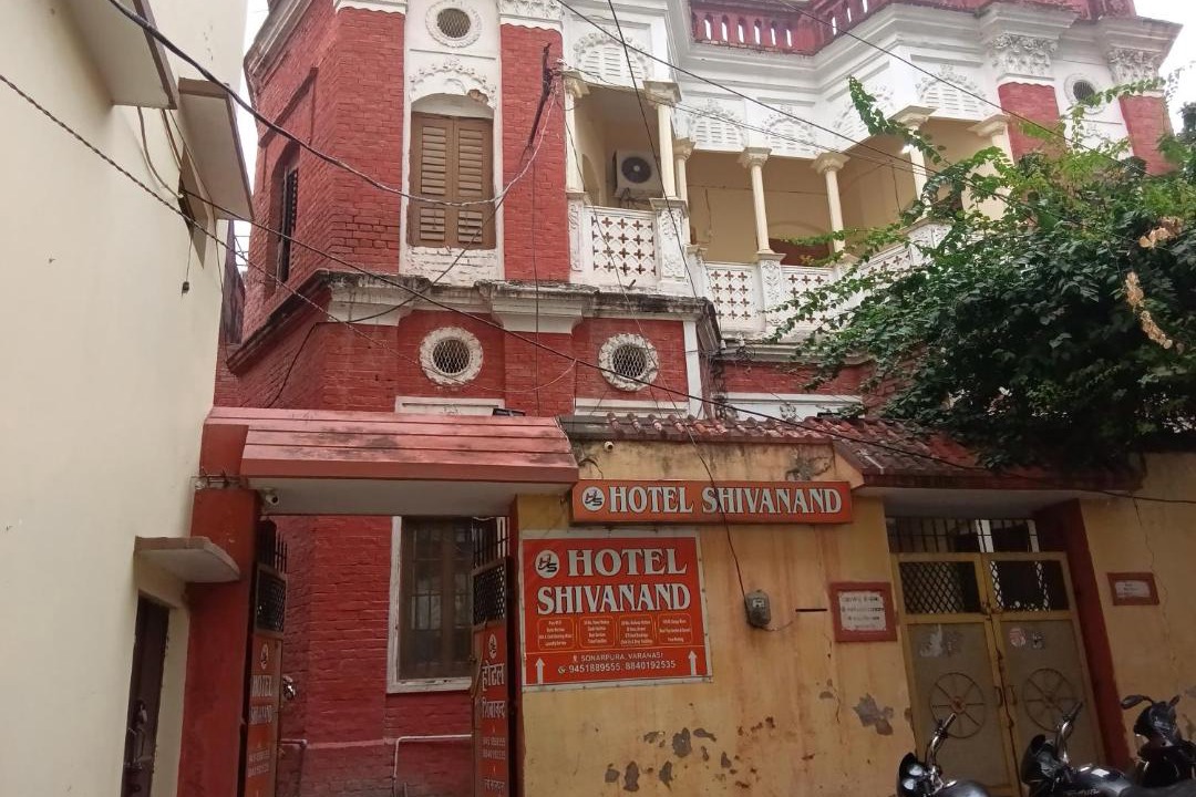 Varanasi Hotel | Hotel shivanand