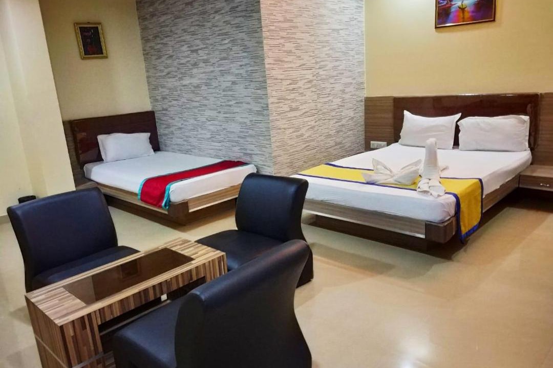 New Digha Hotel | Hotel JP - 100 meters from the beach